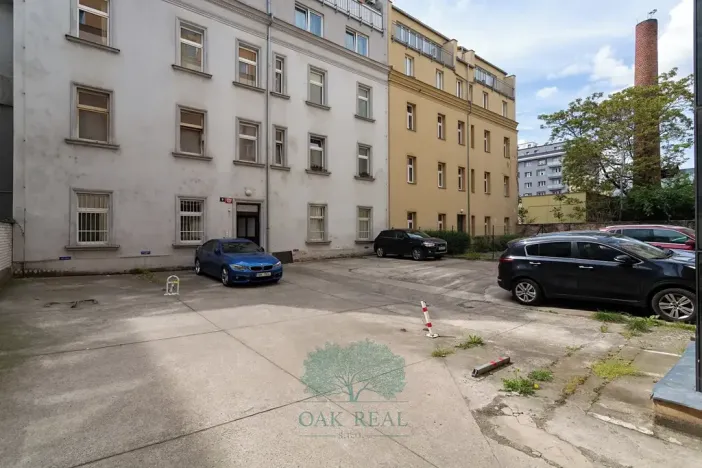 Prodej bytu 1+1, Praha - Holešovice, Na Maninách, 33 m2