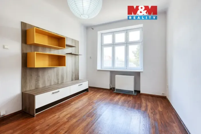 Pronájem bytu 1+1, Klatovy - Klatovy II, Masarykova, 43 m2