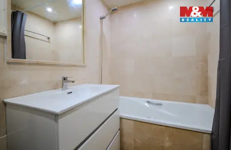 Prodej bytu 2+kk, Český Těšín, 28. října, 82 m2