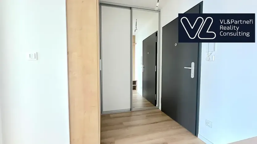 Prodej bytu 1+kk, Šlapanice, Brněnská, 40 m2
