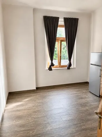 Pronájem bytu 1+kk, Praha - Košíře, Vrchlického, 27 m2