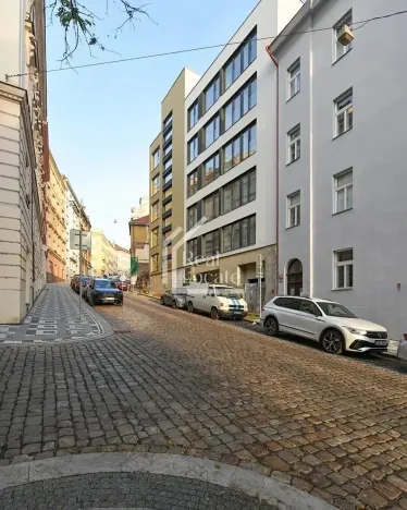 Pronájem bytu 3+kk, Praha - Vršovice, Košická, 68 m2
