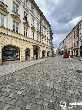 Pronájem kanceláře, Olomouc, Ostružnická, 273 m2
