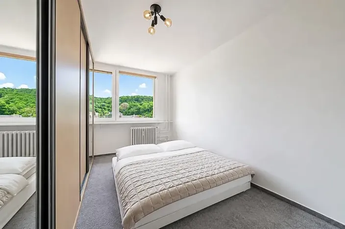 Prodej bytu 3+1, Praha - Komořany, Za sídlištěm, 68 m2
