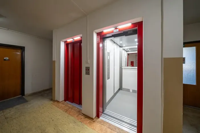 Prodej bytu 3+1, Praha - Komořany, Za sídlištěm, 68 m2