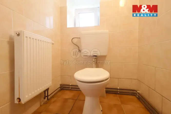 Prodej rodinného domu, Lipová-lázně - Horní Lipová, 290 m2