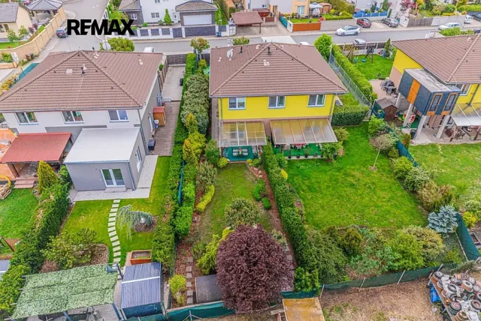 Prodej bytu 3+kk, Bašť, K Šíbrovce, 81 m2