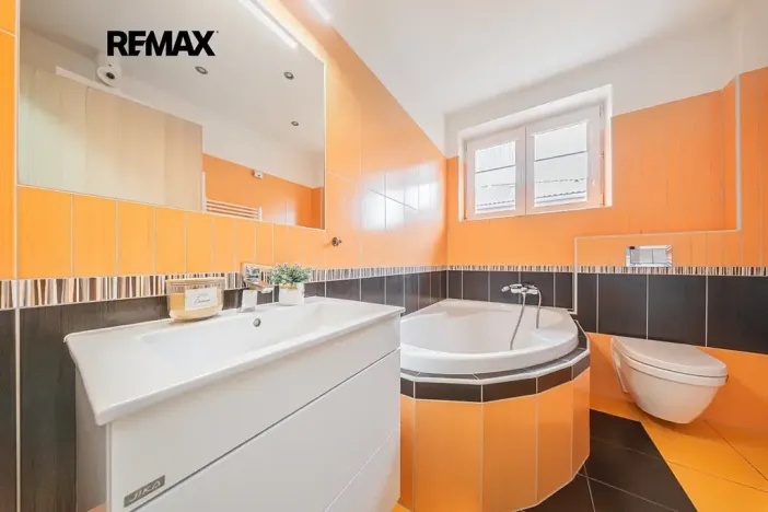 Prodej bytu 3+kk, Bašť, K Šíbrovce, 81 m2