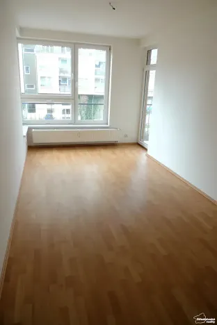 Pronájem bytu 3+kk, Praha - Vysočany, Pod Harfou, 74 m2