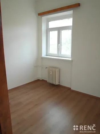 Pronájem bytu 2+kk, Brno, Štefánikova, 31 m2