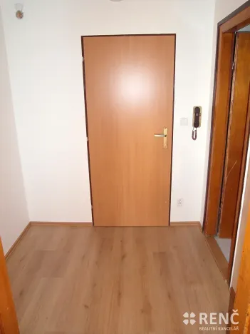 Pronájem bytu 2+kk, Brno, Štefánikova, 31 m2
