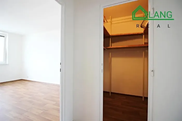Pronájem bytu 2+1, Brno, Jasanová, 57 m2