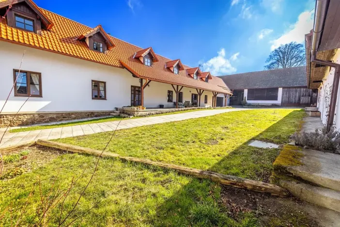 Prodej zemědělské usedlosti, Křelovice, 395 m2