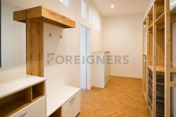 Pronájem bytu 2+kk, Praha - Nusle, Rostislavova, 61 m2