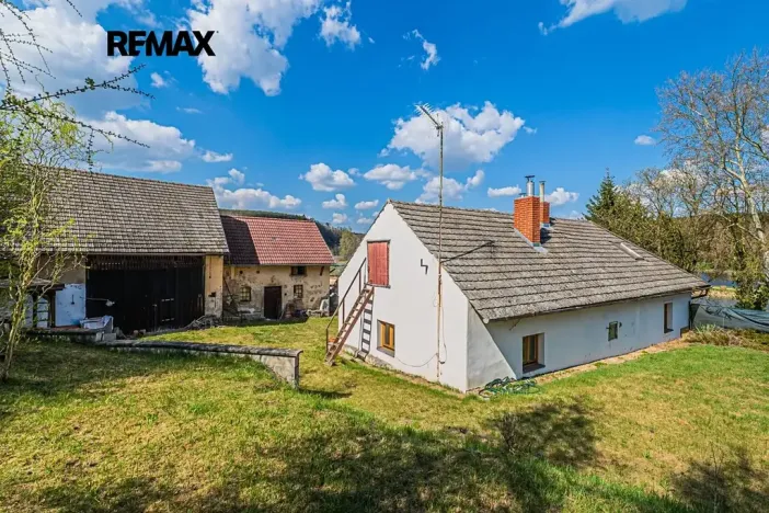 Prodej rodinného domu, Kamýk nad Vltavou, 363 m2