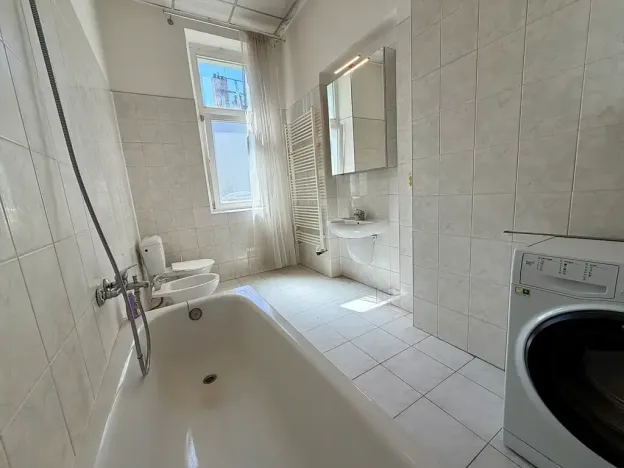 Pronájem bytu 2+1, Praha - Holešovice, Letenské náměstí, 82 m2