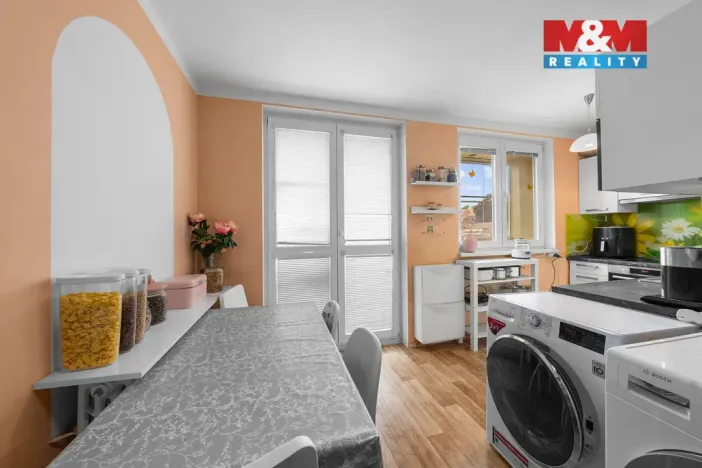 Prodej bytu 3+1, Ústí nad Labem - Ústí nad Labem-centrum, Velká Hradební, 71 m2