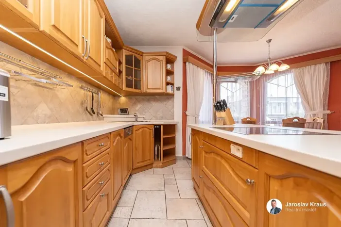Prodej rodinného domu, Nechanice, Za Kulturním domem, 250 m2