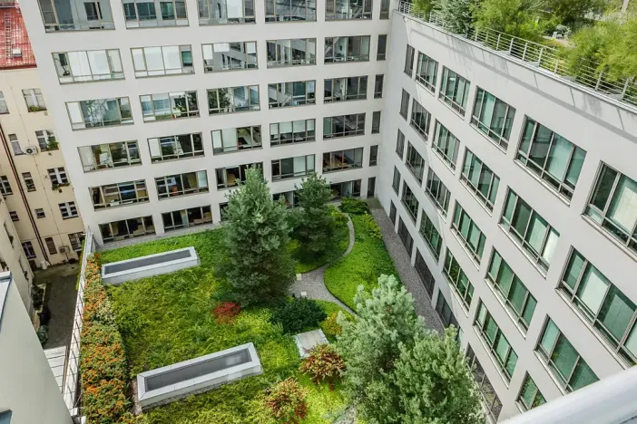 Pronájem kanceláře, Praha - Karlín, Sokolovská, 230 m2