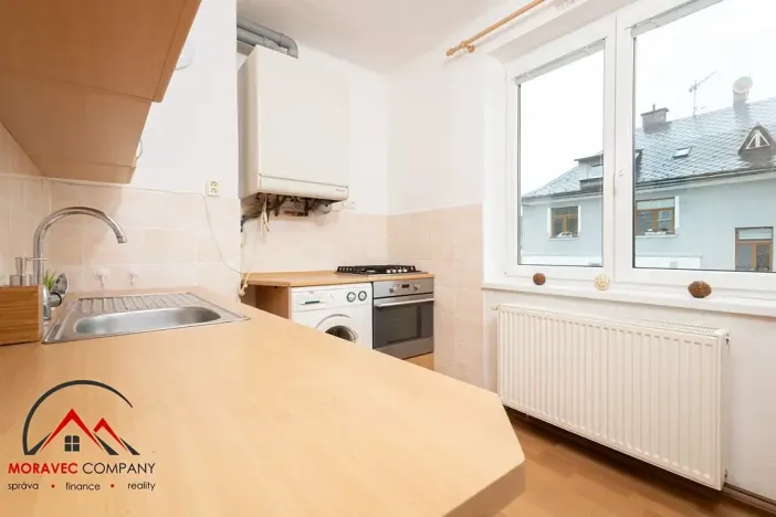 Pronájem bytu 2+1, Krnov, Tolstého, 56 m2