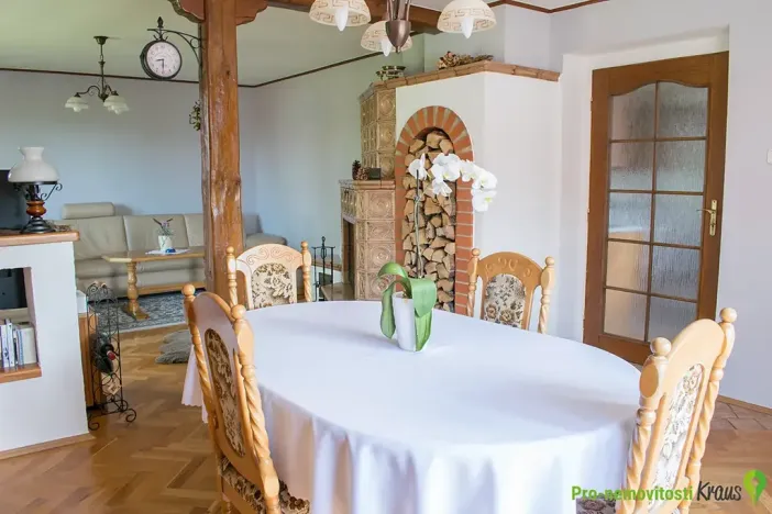 Prodej rodinného domu, Osek, 192 m2