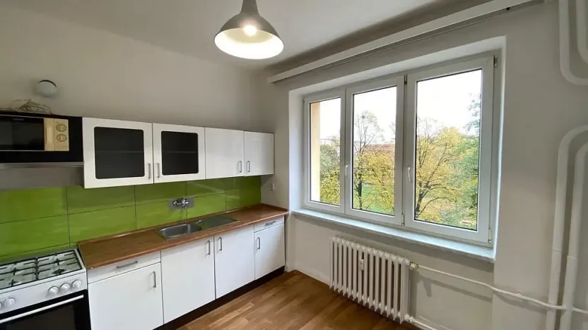 Pronájem bytu 2+1, Ostrava - Poruba, Nálepkovo náměstí, 66 m2