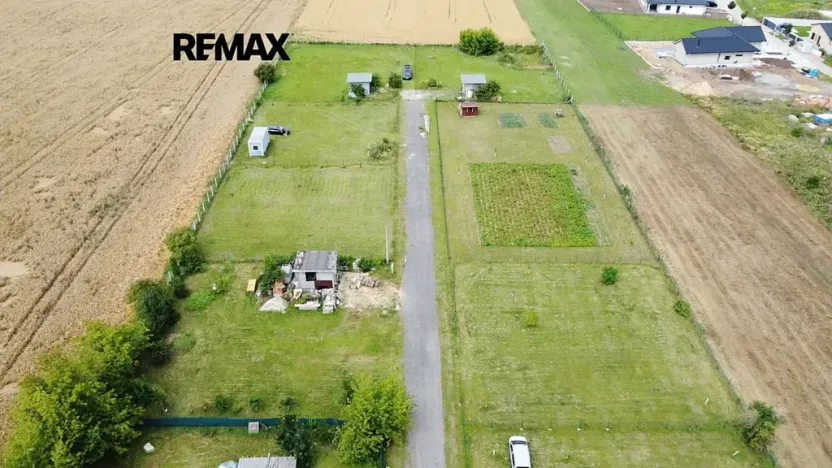 Prodej zahrady, Tursko, 820 m2