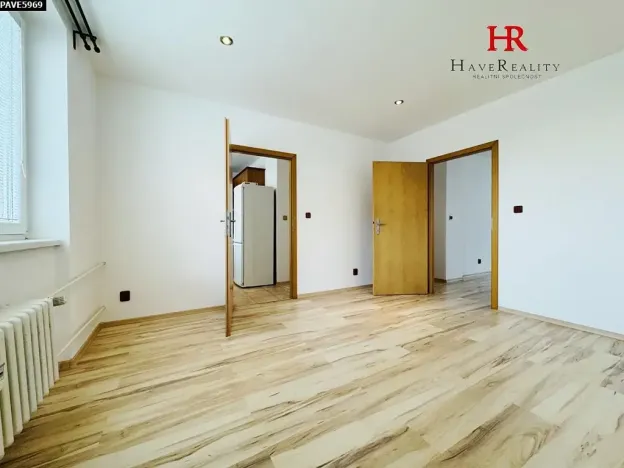 Pronájem bytu 2+1, Votice, Husova, 54 m2