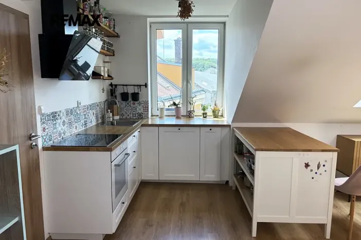 Prodej bytu 2+kk, Kutná Hora, Nádražní, 60 m2