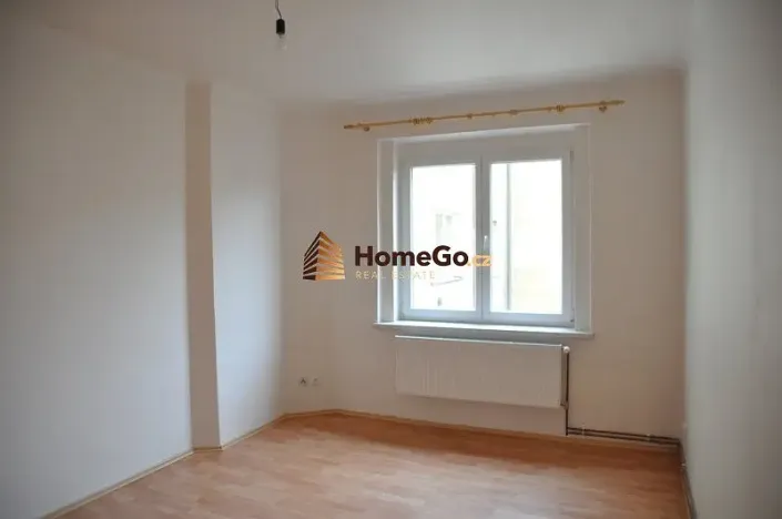 Pronájem bytu 3+1, Praha - Nusle, U gymnázia, 95 m2