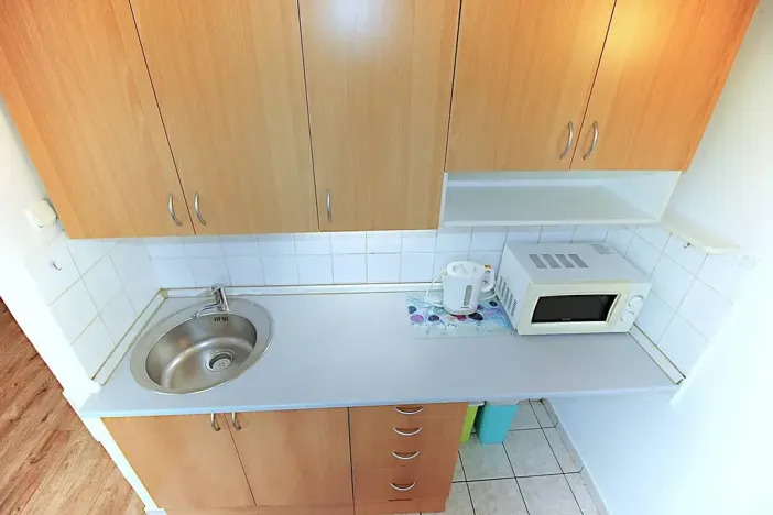 Pronájem bytu 1+1, Praha - Záběhlice, Hlavní, 36 m2