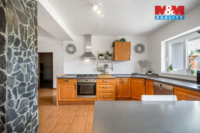 Prodej rodinného domu, Radonice - Vintířov, 312 m2