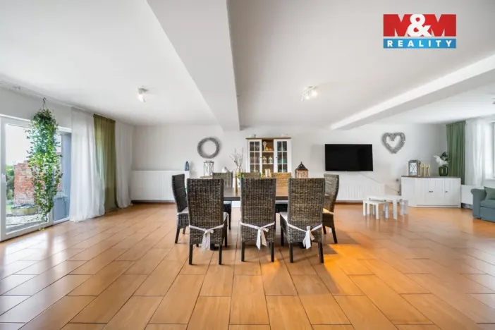 Prodej rodinného domu, Radonice - Vintířov, 312 m2