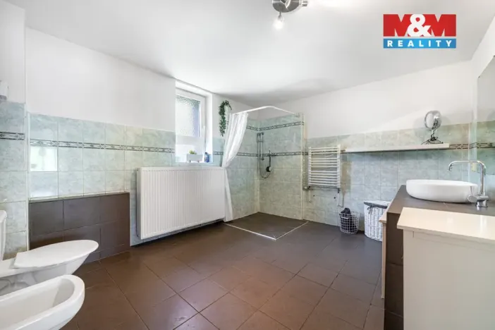 Prodej rodinného domu, Radonice - Vintířov, 312 m2