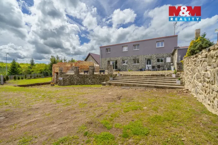 Prodej rodinného domu, Radonice - Vintířov, 312 m2