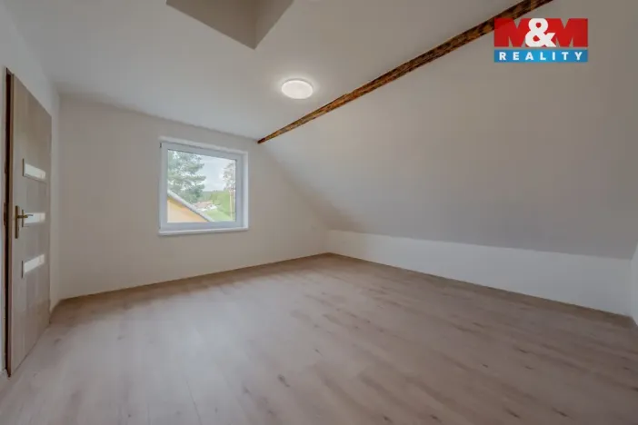 Prodej bytu 4+kk, Krhová, Hlavní, 81 m2