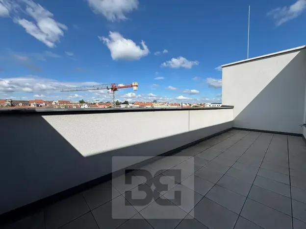 Pronájem bytu 3+kk, Brno, Střední, 90 m2