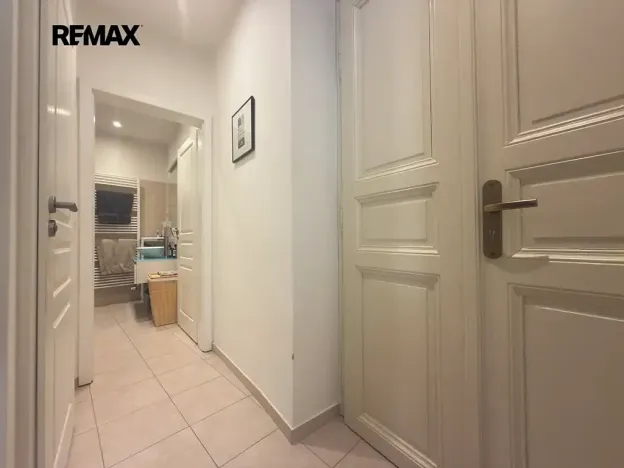 Pronájem bytu 2+kk, Praha - Holešovice, Šimáčkova, 68 m2