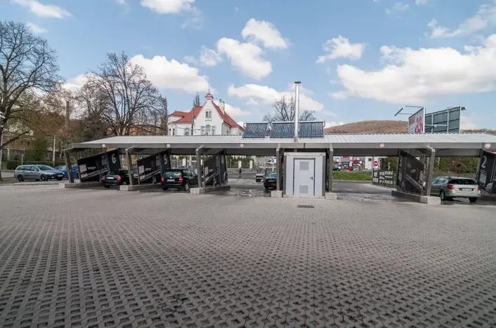 Prodej komerční nemovitosti, Ústí nad Labem, U Podjezdu, 2500 m2