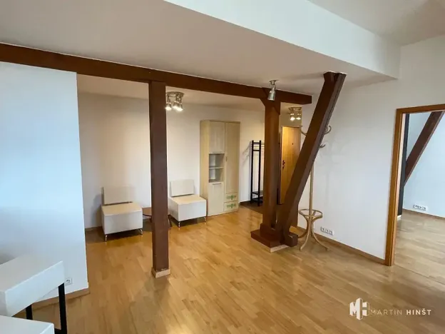 Pronájem bytu 2+kk, Praha - Vršovice, Bělocerkevská, 60 m2
