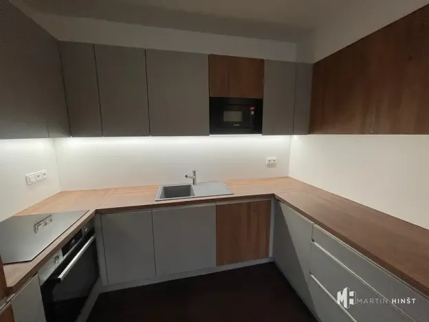 Pronájem bytu 2+kk, Praha - Modřany, Mezi vodami, 64 m2