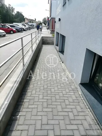 Pronájem kanceláře, Praha - Háje, Matúškova, 110 m2