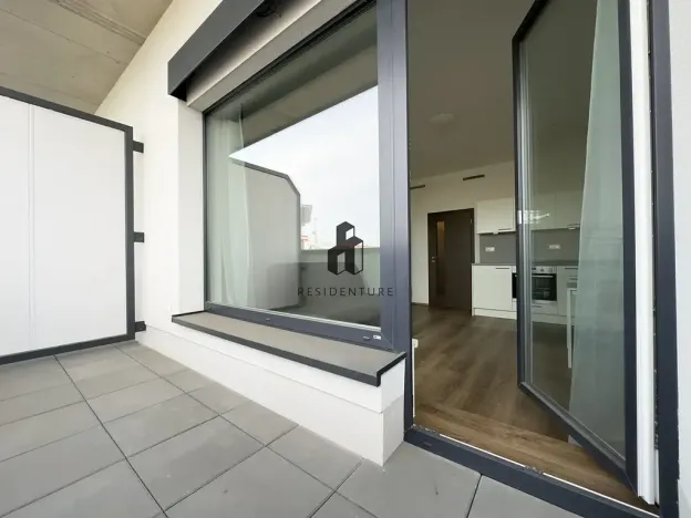 Pronájem bytu 1+kk, Praha - Hloubětín, Kolbenova, 30 m2