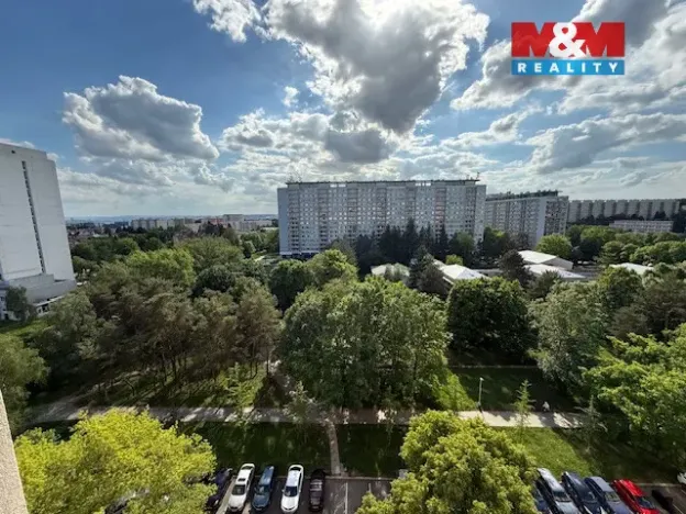 Pronájem bytu 3+1, Praha - Kobylisy, Střekovská, 65 m2