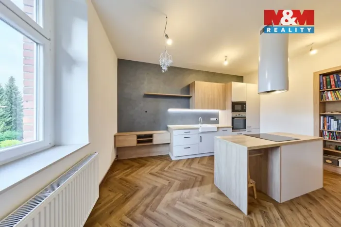Prodej bytu 2+1, Trutnov - Horní Předměstí, Komenského, 69 m2