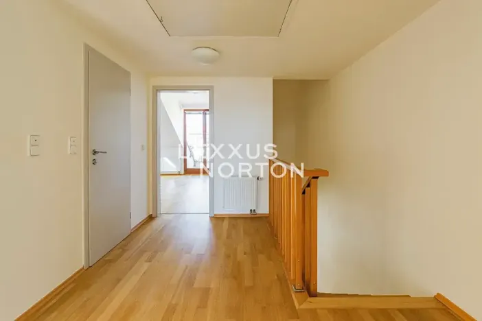 Pronájem bytu 5+1, Praha - Smíchov, Štefánikova, 168 m2