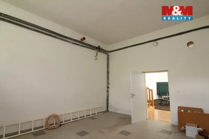 Pronájem kanceláře, Česká Lípa, Bendlova, 215 m2