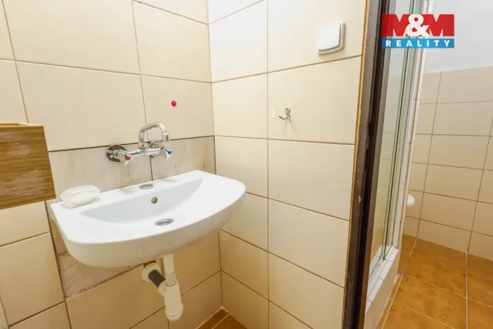Pronájem bytu 3+1, Česká Lípa, Pod Špičákem, 89 m2