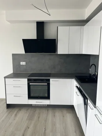 Pronájem bytu 2+kk, Pardubice - Zelené Předměstí, Pod Vinicí, 58 m2