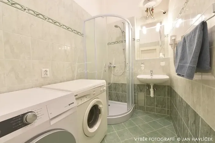 Pronájem bytu 1+kk, Praha - Libeň, U libeňského pivovaru, 30 m2